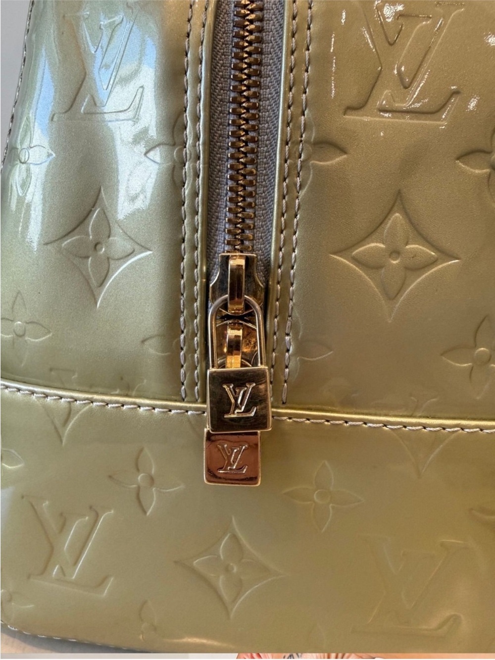 Louis Vuitton Green Vernes Handbag 💯 Authentic - Picture 6 of 14